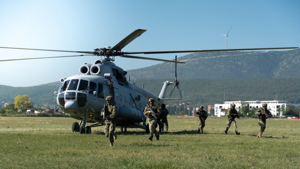Međugranska suradnja Hrvatske kopnene vojske, Hrvatske ratne mornarice i Hrvatskog ratnog zrakoplovstva